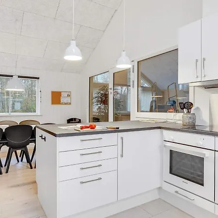 Дом отдыха Luxury Retreat In Marielyst - By Traum *