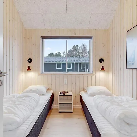 Дом отдыха Luxury Retreat In Marielyst - By Traum Boto By