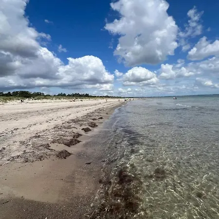 Дом отдыха Luxury Retreat In Marielyst - By Traum Boto By