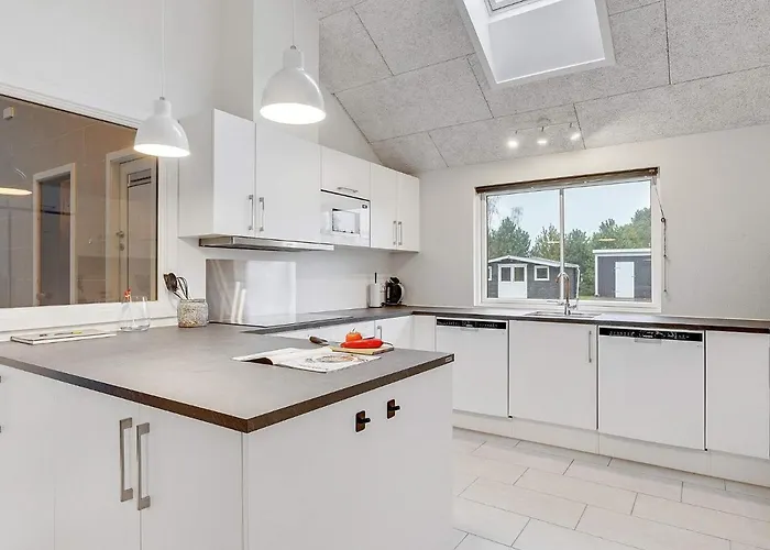 Luxury Retreat In Marielyst - By Traum *