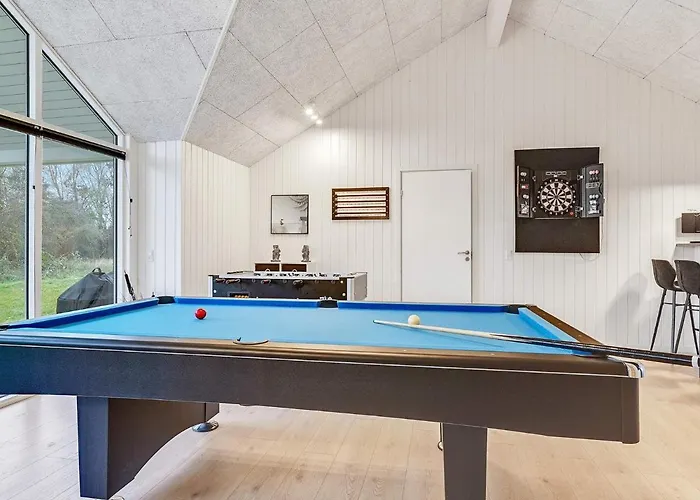 Luxury Retreat In Marielyst - By Traum Holiday home *