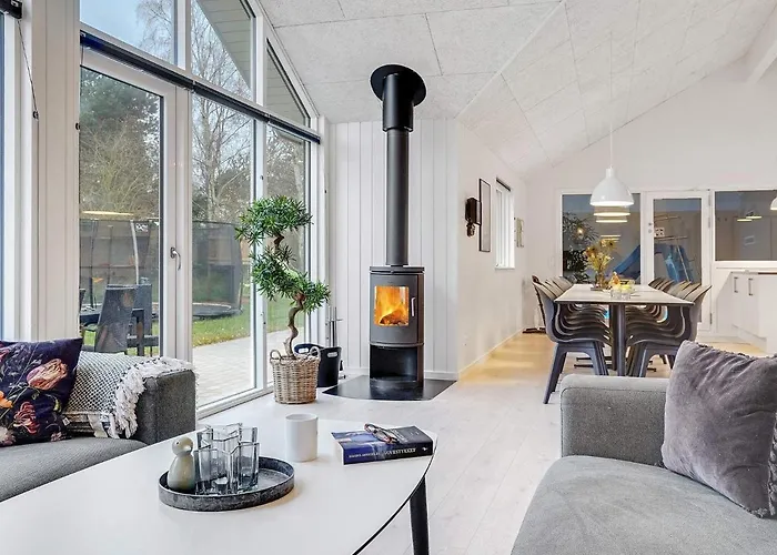 Luxury Retreat In Marielyst - By Traum Holiday home *
